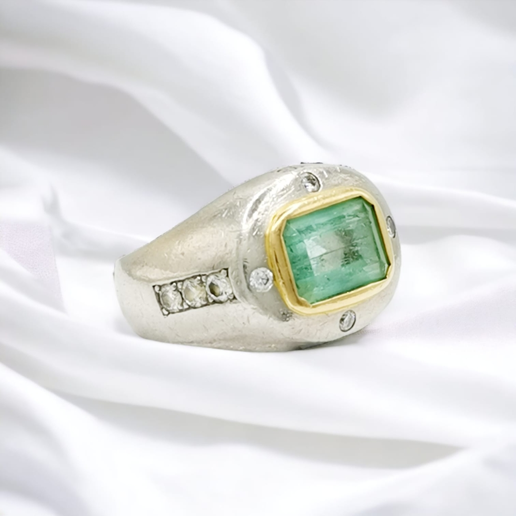 Kotins STARIUM ring over 15 years old Kotins STARIUM ring over 15 years old